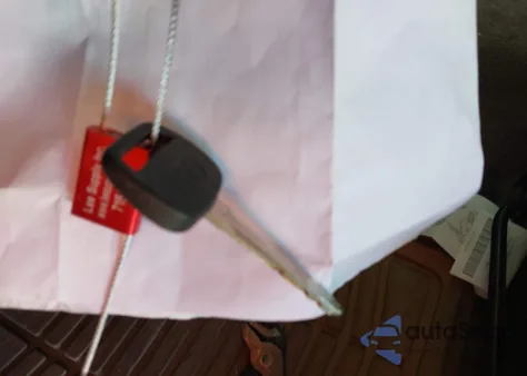 2001 Toyota Tundra Sr5 V8 из США, поврежденный, VIN 5TBRT34141S136089